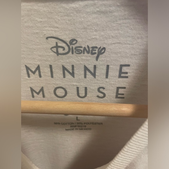 NWOT Minnie Mouse Shirt - Picture 7 of 7